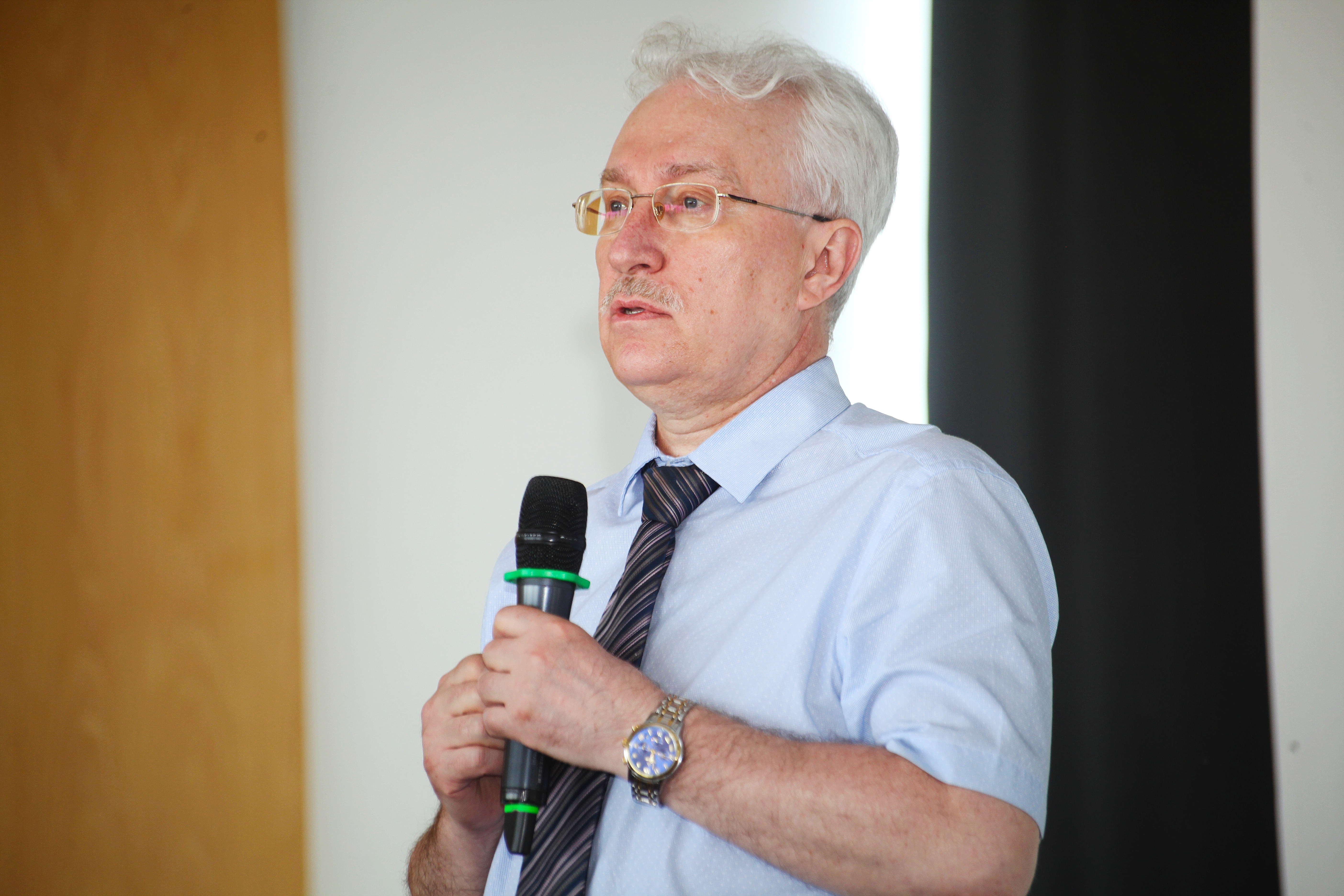 Онищенко Е.Ф.